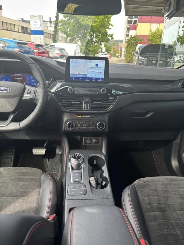 FORD Kuga 2.5 Plug-in Hybrid ST-Line X