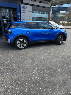 Ford Explorer Extended Range Premium