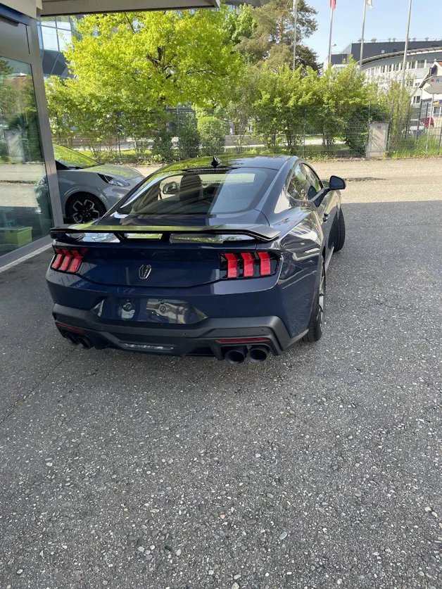Ford Mustang Coupé 5.0 V8 Dark Horse