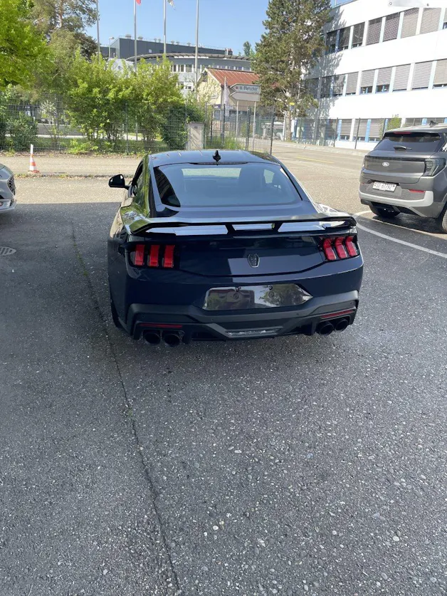 Ford Mustang Coupé 5.0 V8 Dark Horse