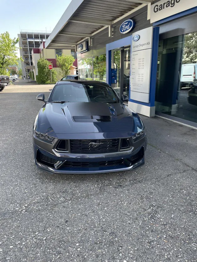 Ford Mustang Coupé 5.0 V8 Dark Horse