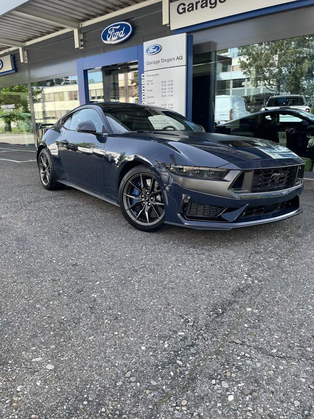 Ford Mustang Coupé 5.0 V8 Dark Horse
