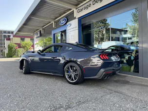Ford Mustang Coupé 5.0 V8 Dark Horse
