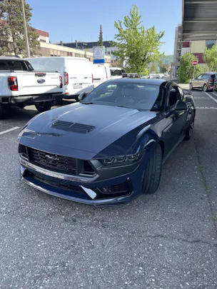 Ford Mustang Coupé 5.0 V8 Dark Horse