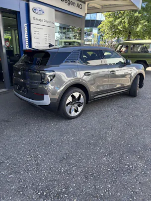 Ford Explorer Extended Range Premium AWD