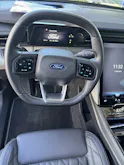 Ford Explorer Extended Range Premium AWD