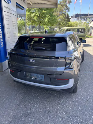 Ford Explorer Extended Range Premium AWD