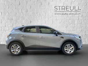 Renault Captur 1.8 E-Tech evolution