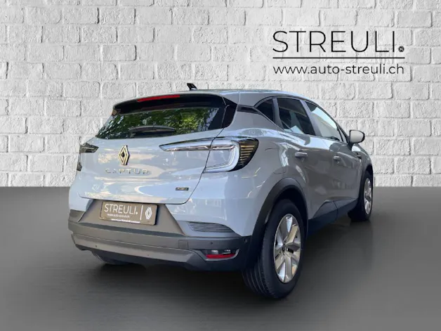 Renault Captur 1.8 E-Tech evolution