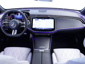 Fahrzeugbild MERCEDES-BENZ E 450 d AMG Line 4matic Kombi