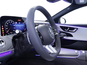 Fahrzeugbild MERCEDES-BENZ E 450 d AMG Line 4matic Kombi