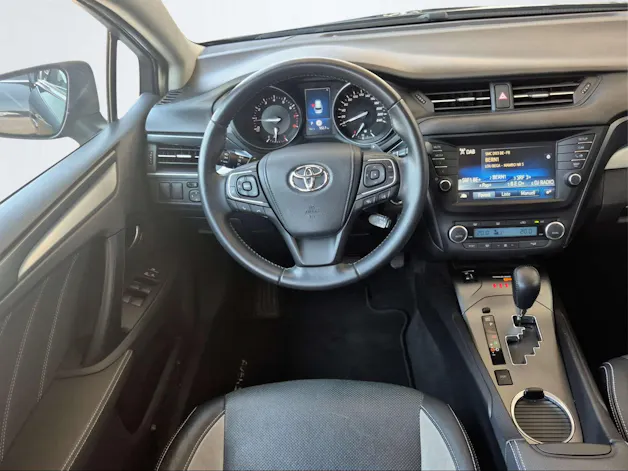 Toyota Avensis Touring Sports 2.0 VMa Swiss Trend MdS