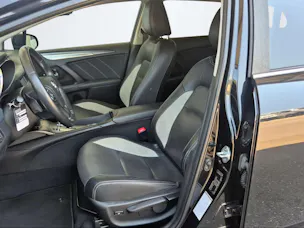 Toyota Avensis Touring Sports 2.0 VMa Swiss Trend MdS