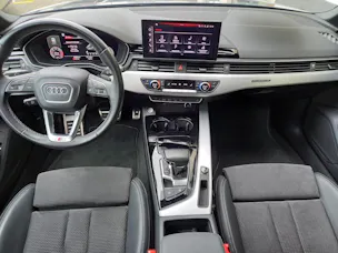 Audi A4 Avant 2.0 40 TDI S Line quattro S-Tronic