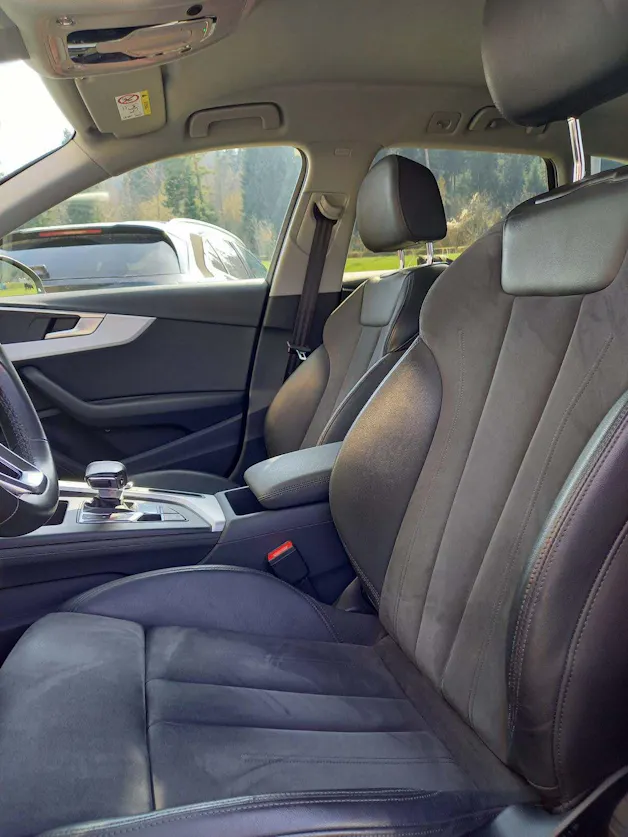 Audi A4 Avant 2.0 40 TDI quattro S-Tronic