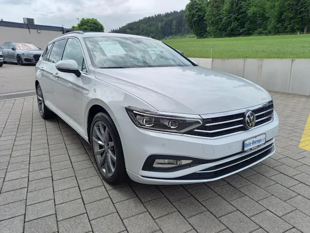 VW Passat Variant 2.0 TDI 200 Business DSG 4m