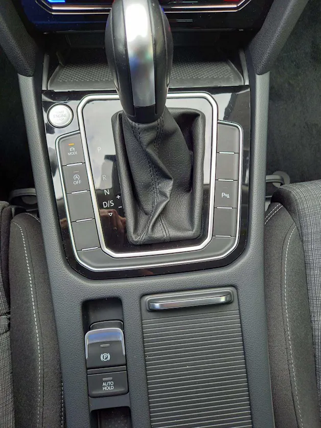 VW Passat Variant 2.0 TDI 200 Business DSG 4m