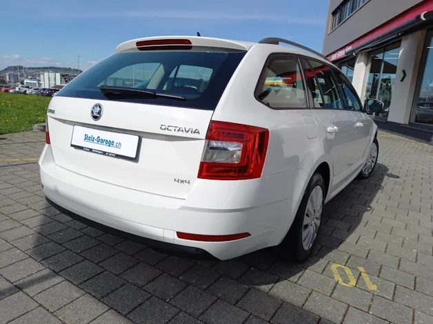 Škoda Octavia Combi 2.0 TDI 184 Ambition 4x4 DSG