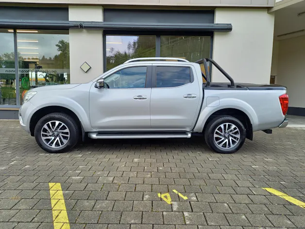 Nissan Navara 2.3 dCi Double Cab Tekna