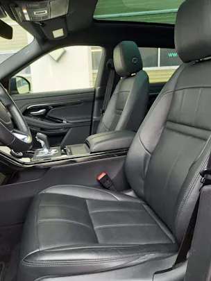 Land Rover Range Rover Evoque 2.0 T 250 R-Dynamic SE