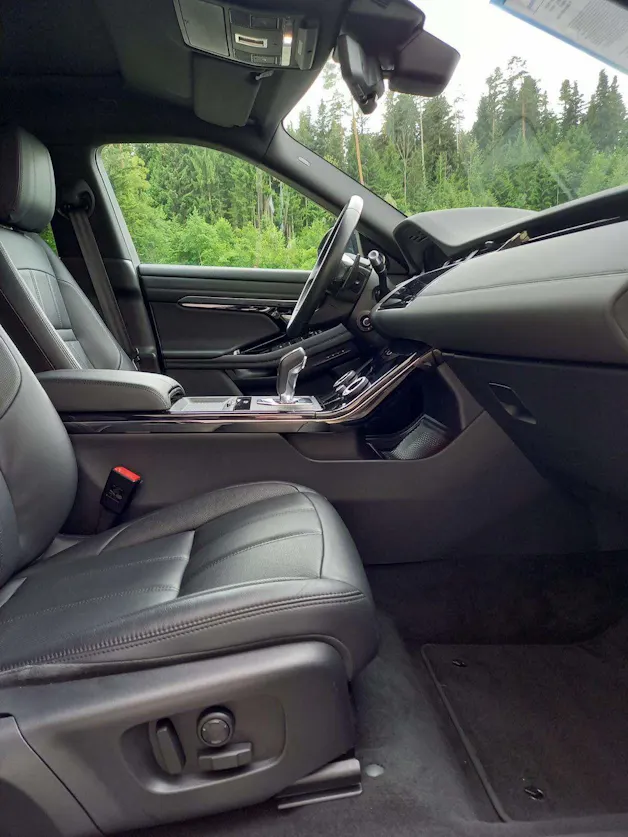 Land Rover Range Rover Evoque 2.0 T 250 R-Dynamic SE