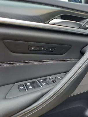 BMW 520d xDrive paddles Touring