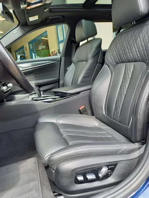 BMW 520d xDrive paddles Touring