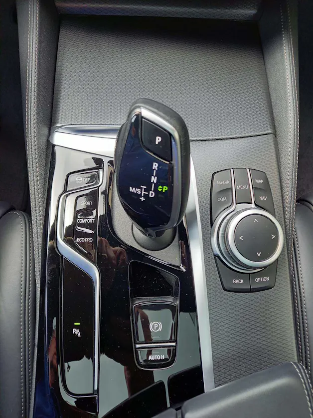 BMW 520d xDrive paddles Touring