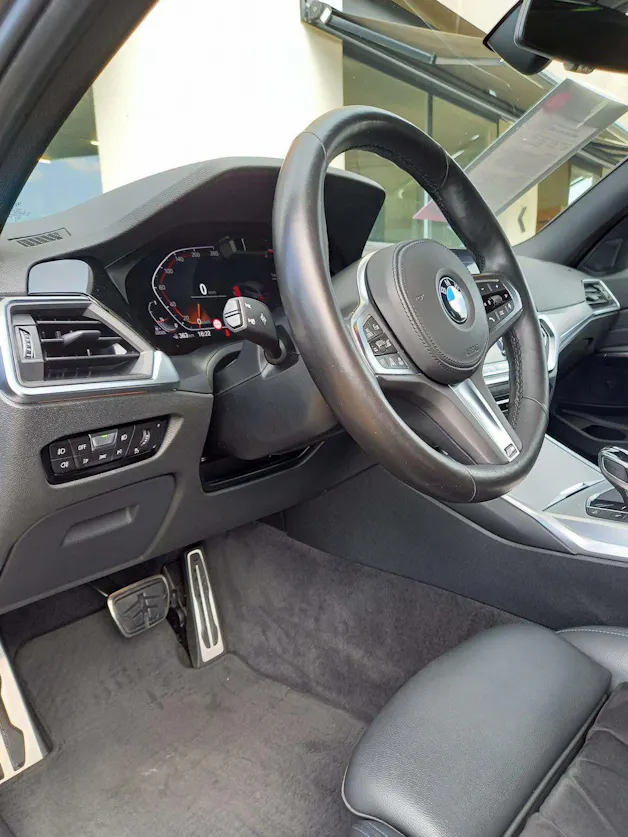 BMW 320d xDrive SAG Touring