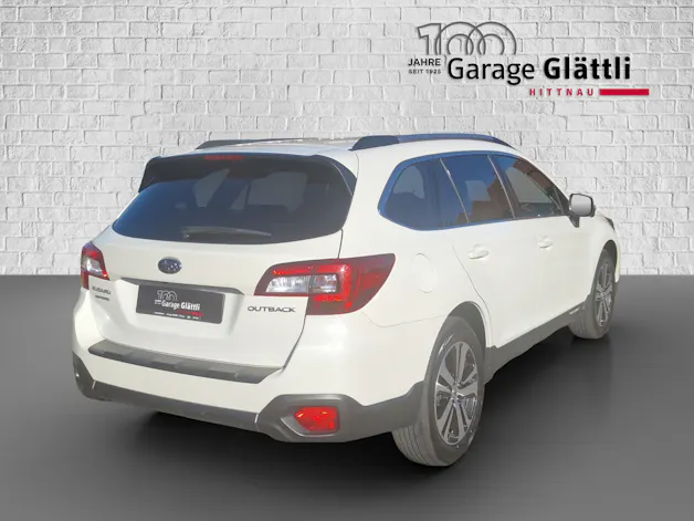 Subaru Outback 2.5i Luxury