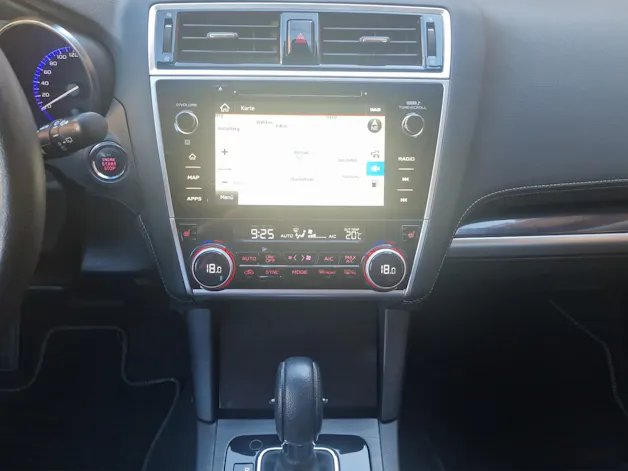 Subaru Outback 2.5i Luxury