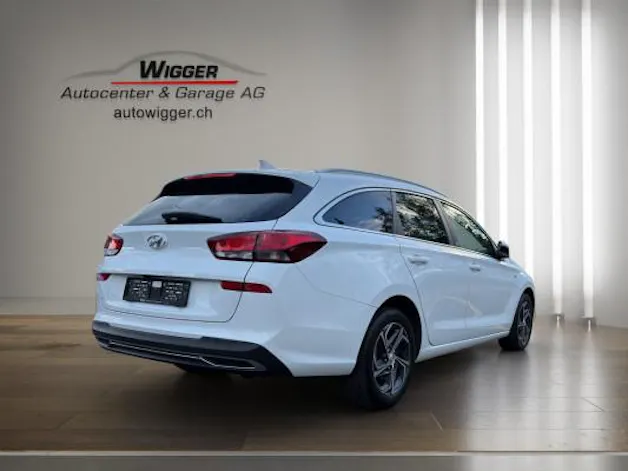 Hyundai i30 W 1.0 T-GDi AmpliaDCT