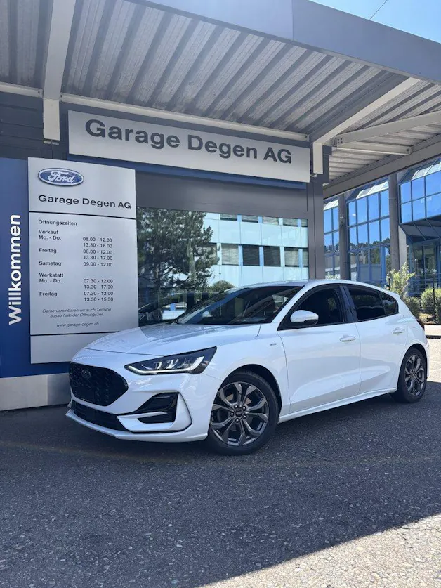 FORD Focus 1.0i EcoB Hybrid 155 ST-Line X