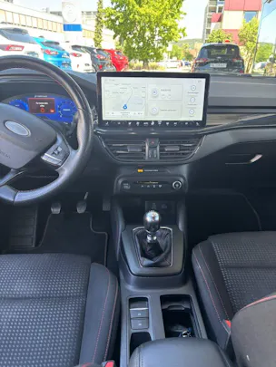 FORD Focus 1.0i EcoB Hybrid 155 ST-Line X