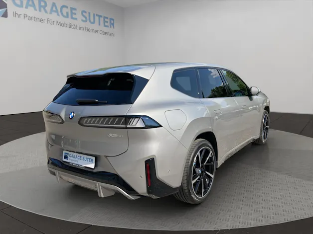 BMW iX3 50 xDrive