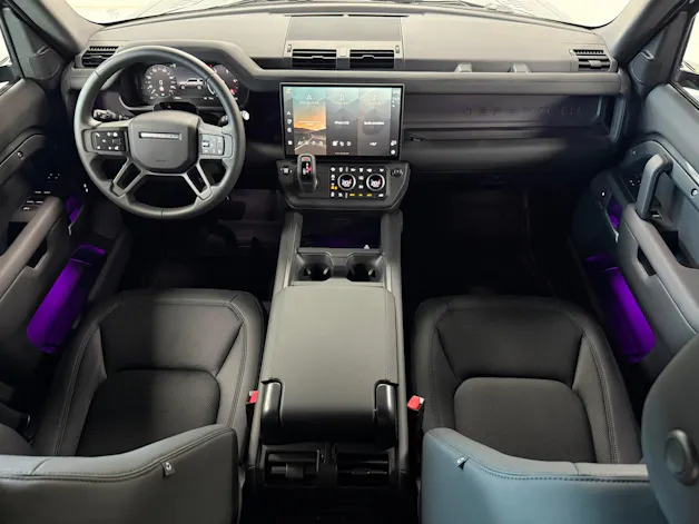 Land Rover Defender 110 3.0 D I6 350 X-Dynamic HSE