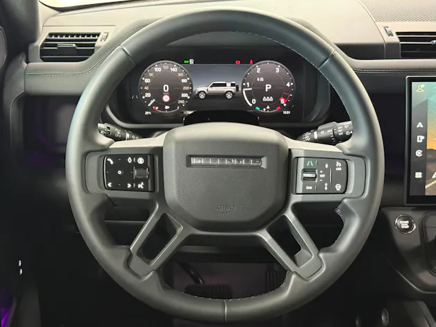 Land Rover Defender 110 3.0 D I6 350 X-Dynamic HSE