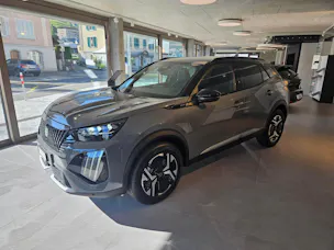 PEUGEOT 2008 1.2 Hybrid 145 GT