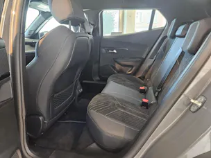 PEUGEOT 2008 1.2 Hybrid 145 GT