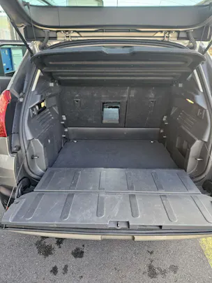 Peugeot 3008 2.0 HDi 163 AC Swiss Edition