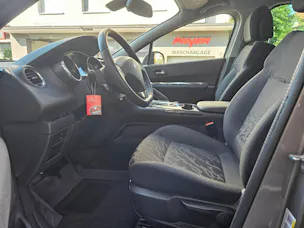 Peugeot 3008 2.0 HDi 163 AC Swiss Edition