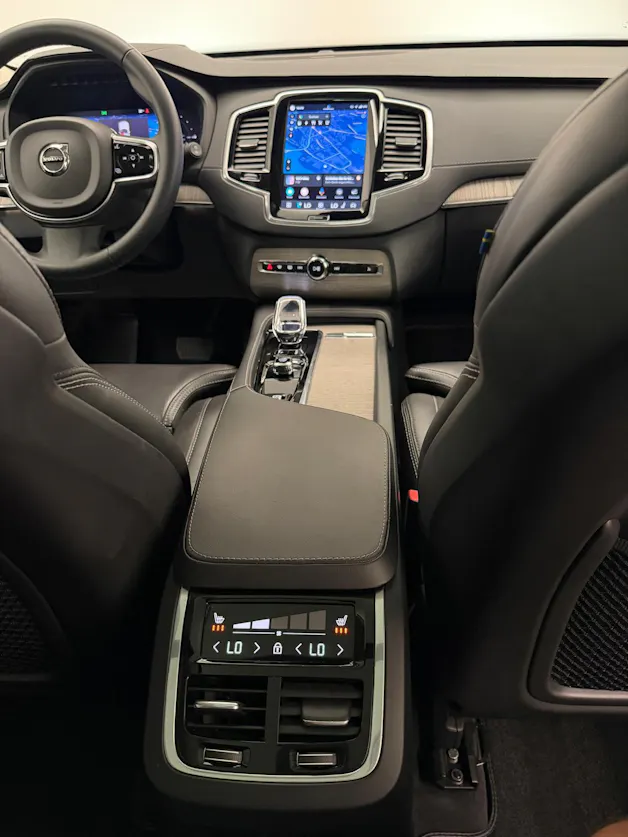 Volvo XC90 2.0 T8 TE Ultimate Dark 7P. eAWD