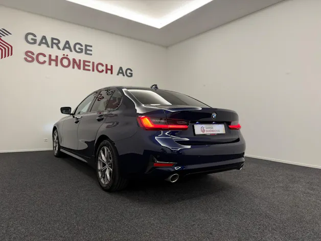 BMW 320i xDrive