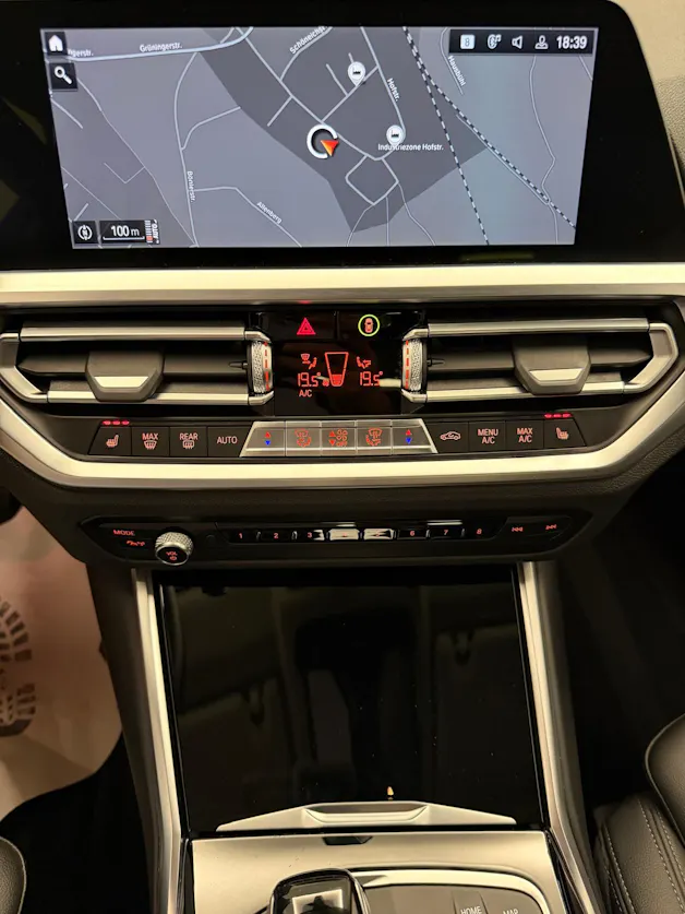 BMW 320i xDrive