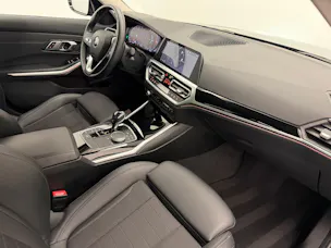 BMW 320i xDrive