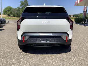 Kia EV3 81 kWh Earth
