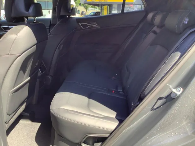 Kia Sportage 1.6 T-GDi Hybrid Black Edition