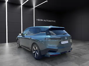 BMW iX xDrive40