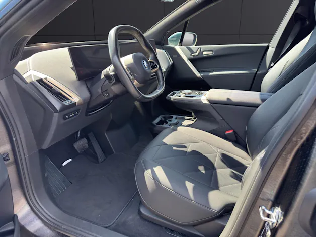 BMW iX xDrive40