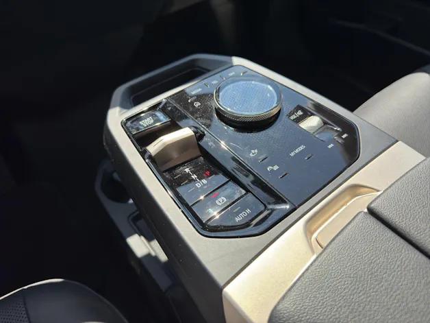 BMW iX xDrive40